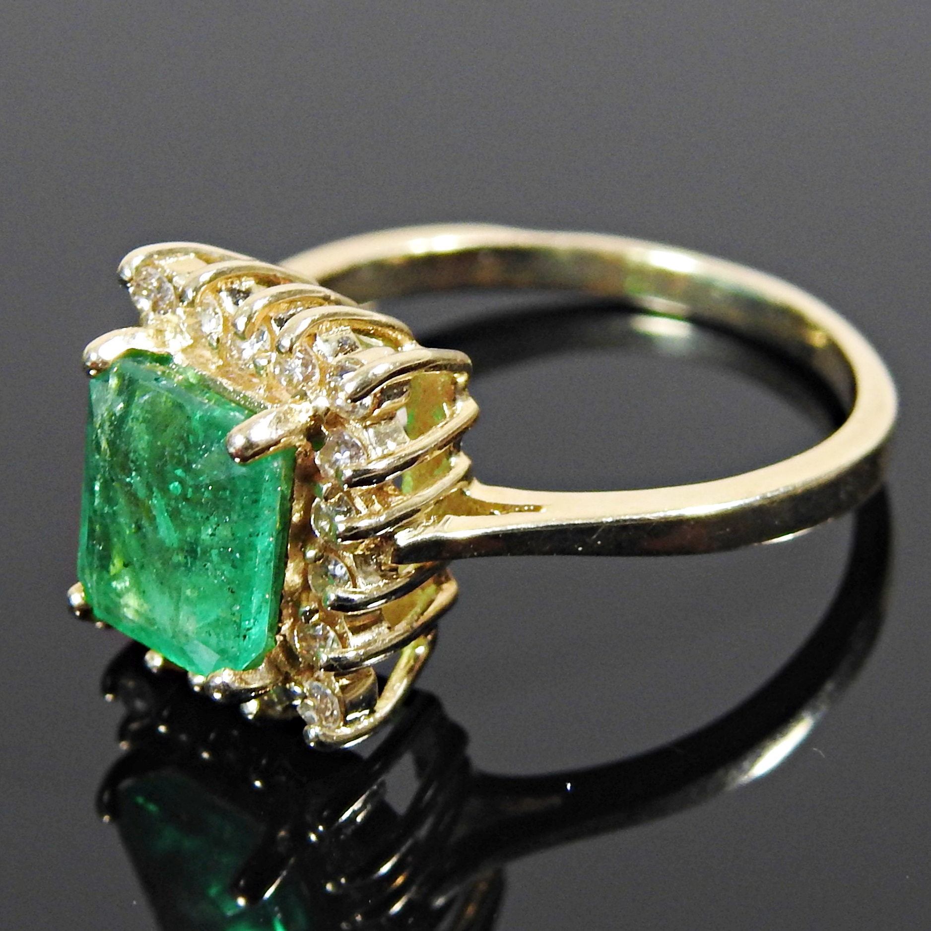 Sudbury: Fine Art, Jewellery & Interiors