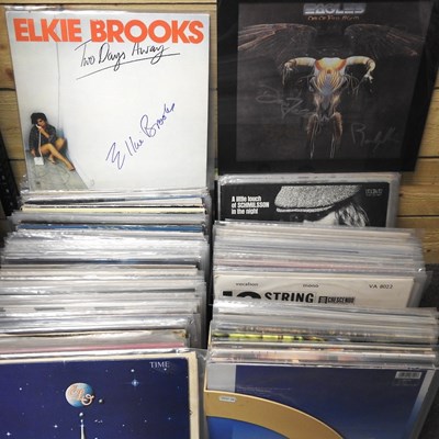 Lot 262 - A collection of records