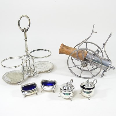 Lot 9 - A pair of silver mustards