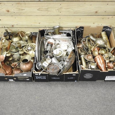 Lot 198 - Three boxes of metalwares