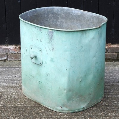 Lot 312 - A garden planter