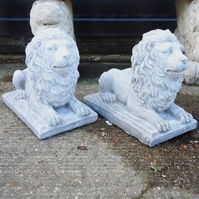 Lot 339 - A pair of stone lions
