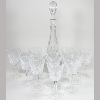Lot 682 - A collection of crystal