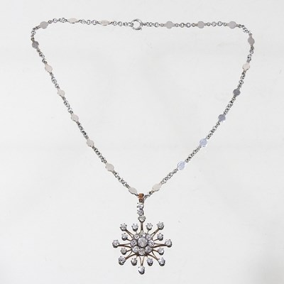 Lot 66 - A diamond pendant