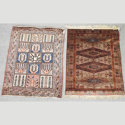 Lot 127 - A Bakhtiari rug