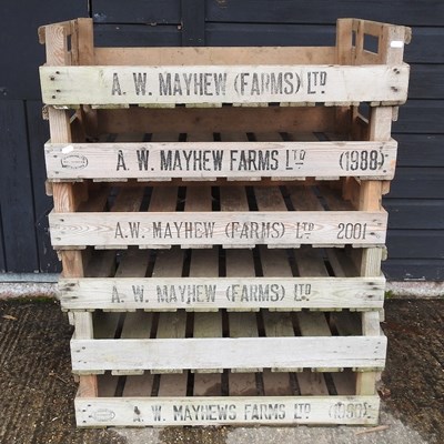Lot 467 - Six fruit trays