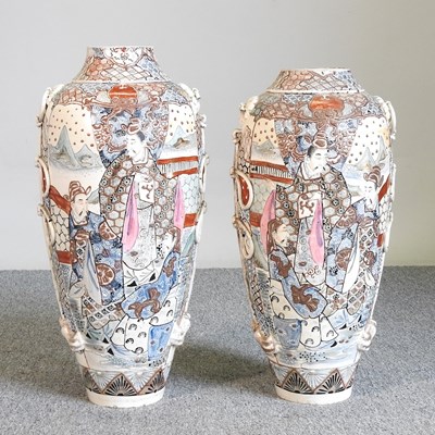 Lot 500 - A pair of Satsuma vases