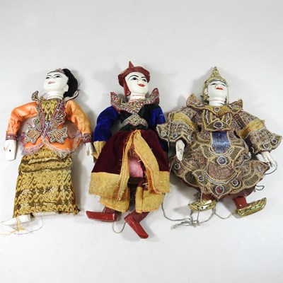 Lot 514 - Three Indonesian puppets