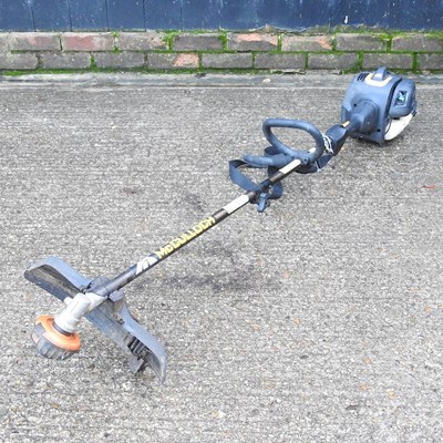 Lot 646 - A McCulloch petrol strimmer