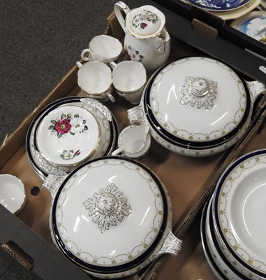 Lot 65 - A collection of decorative china, to include...