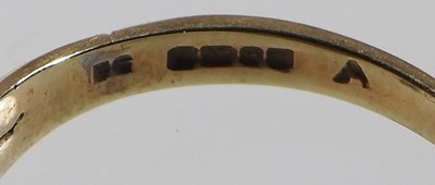 Lot 151 - A 9 carat gold diamond ring, 2.6g, size M,...