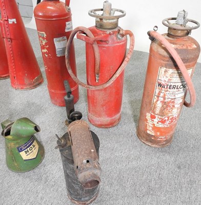 Lot 91 - A collection of vintage fire extinguishers,...