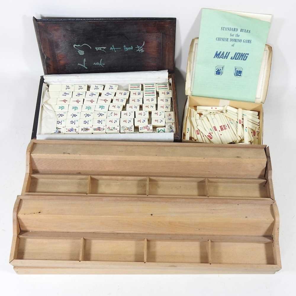 Lot 49 - A mid 20th century Mah Jong set, with bone...