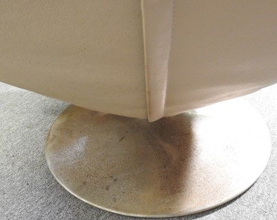 Lot 107 - A pair of 1980's cream leather upholstered...