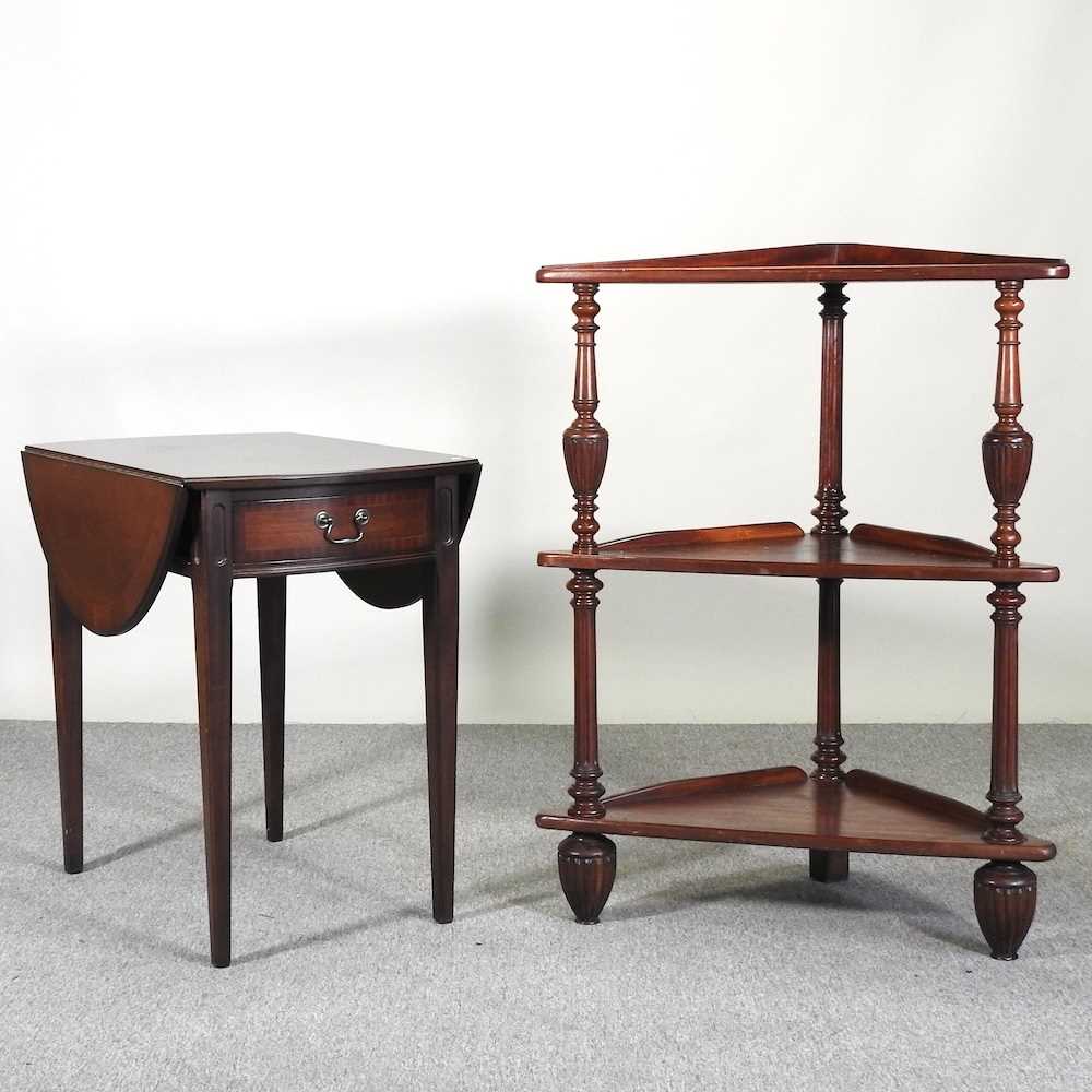 Lot 86 - A Victorian style corner whatnot, 78cm wide,...