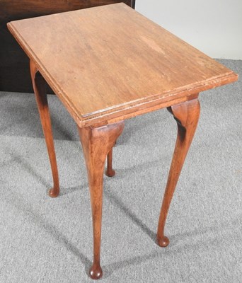 Lot 123 - An early 20th century oak pembroke table, on...