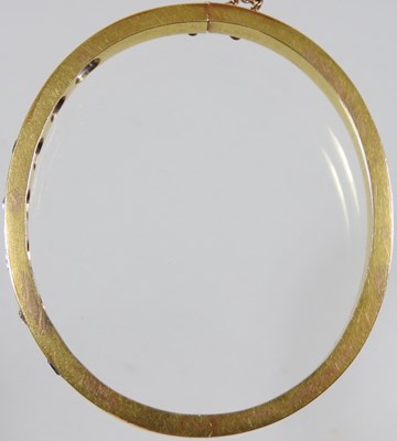 Lot 56 - An early 20th century 18 carat gold sapphire...
