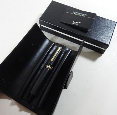 Lot 4 - A Montblanc black Meisterstuck fountain pen,...