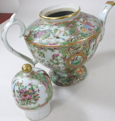 Lot 97 - A 19th century Chinese Canton porcelain teapot...