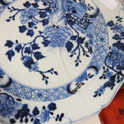 Lot 12 - A collection of twelve 18th century Imari...