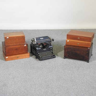 Lot 466 - An early 20th century wooden box, together...