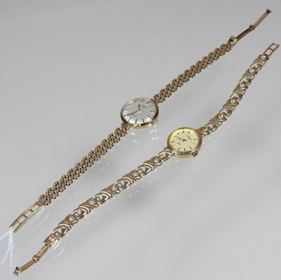 Lot 45 - A Rotary 9 carat gold cased vintage ladies...