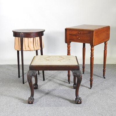 Lot 449 - A late Regency mahogany ladies work table,...