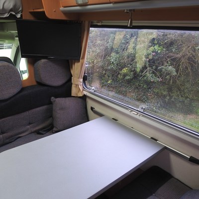 Lot 17 - *A Fiat Carioca 656 six berth motorhome,...