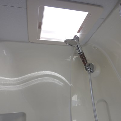 Lot 17 - *A Fiat Carioca 656 six berth motorhome,...