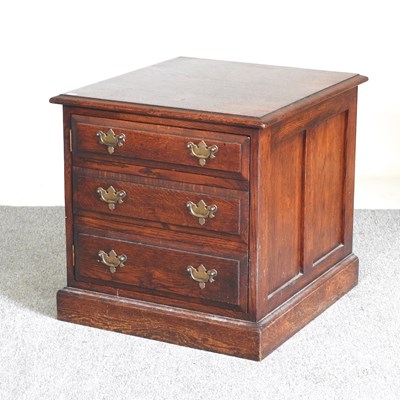 Lot 528 - An 18th century style oak cabinet, 20th...