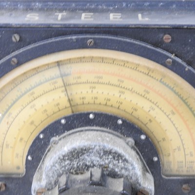 Lot 17 - A World War II era Lancaster bomber radio...