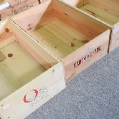 Lot 96 - A collection of six wooden wine boxes (6)
