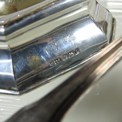 Lot 67 - A pair of silver salts, 135g, Sheffield 1911,...