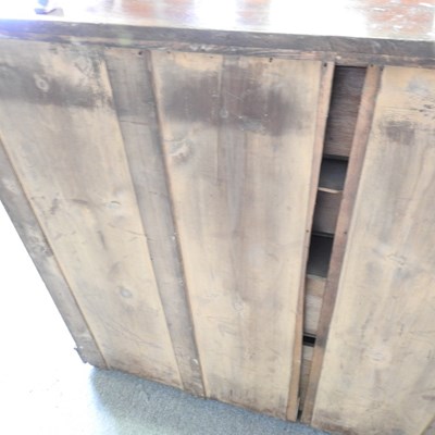 Lot 106 - A Victorian mahogany chest of drawers,...
