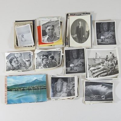 Lot 95 - A collection of early 20th century ephemera