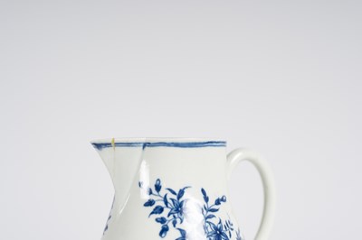Lot 55 - A Worcester porcelain teapot, circa 1770, of...