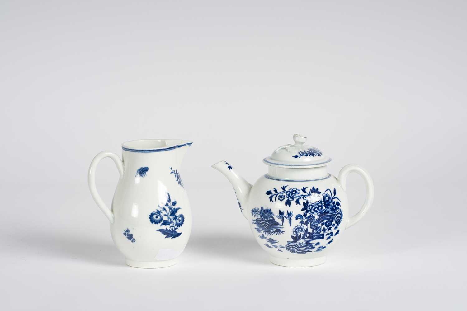 Lot 55 - A Worcester porcelain teapot, circa 1770, of...