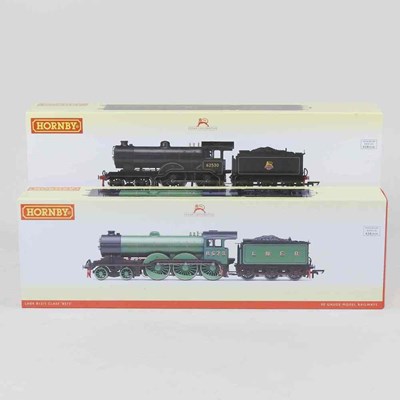 Lot 149 - A Hornby OO Gauge model LNER B12 class...