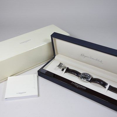 Lot 111 - A modern Longines automatic steel cased gentleman's wristwatch