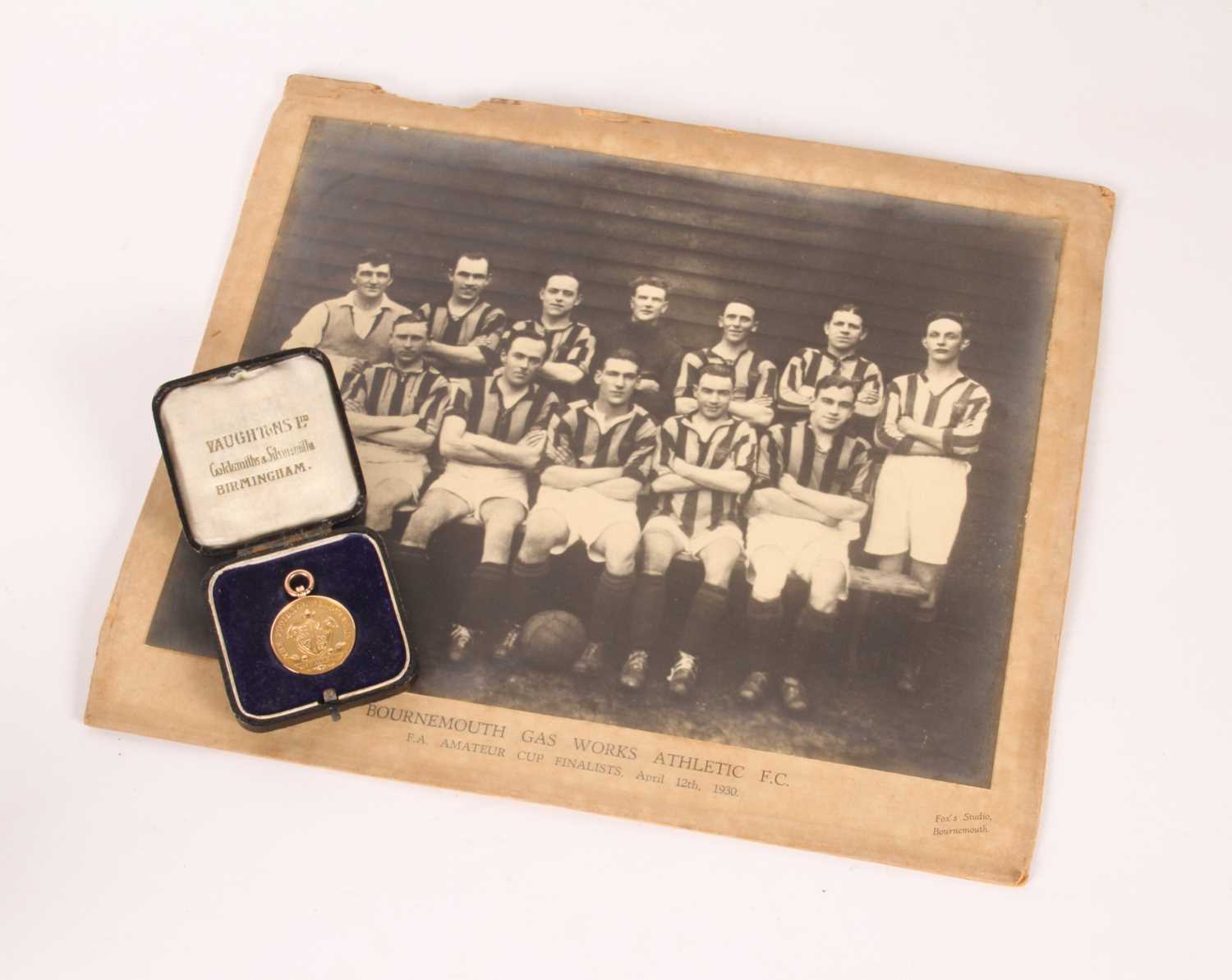 Lot 50 - A 9 carat gold Football Association Runner Up...