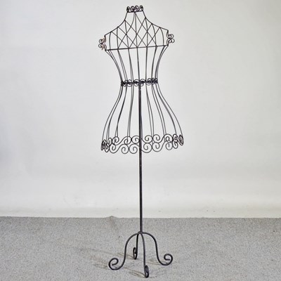 Lot 521 - A wirework dress makers dummy, 152cm high