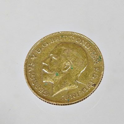 Lot 7 - A George V half sovereign, dated 1911