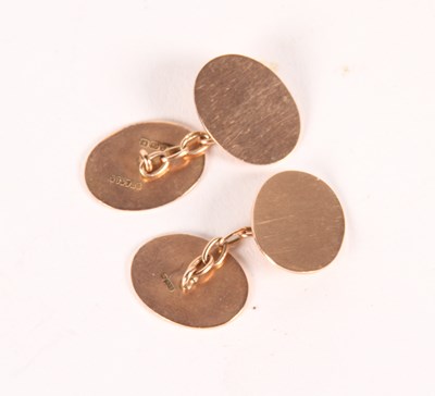 Lot 496 - A pair of 9 carat gold oval cufflinks, 7.3g