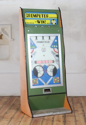 Lot 380 - A vintage Cromputer Win! penny play arcade...