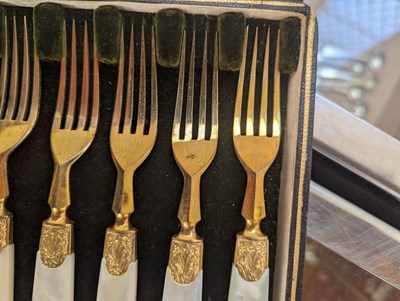 Lot 134 - A set of twelve French silver gilt bladed...