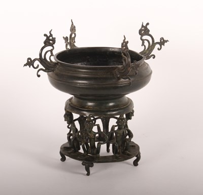 Lot 340 - An African bronze visitor's bowl, possibly...