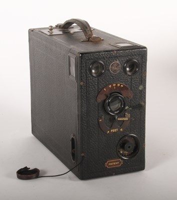 Lot 343 - A vintage Midg No. 0 quarter plate camera,...