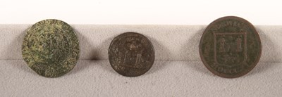 Lot 211 - A Constantine II bronze nummus, 321-322, RIC...