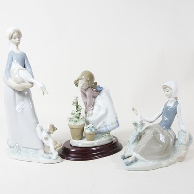 Lot 318 - A Lladró figure The Goose Girl, 27cm high,...