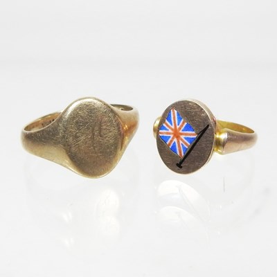 Lot 55 - A 9 carat gold signet ring, inscribed inside...